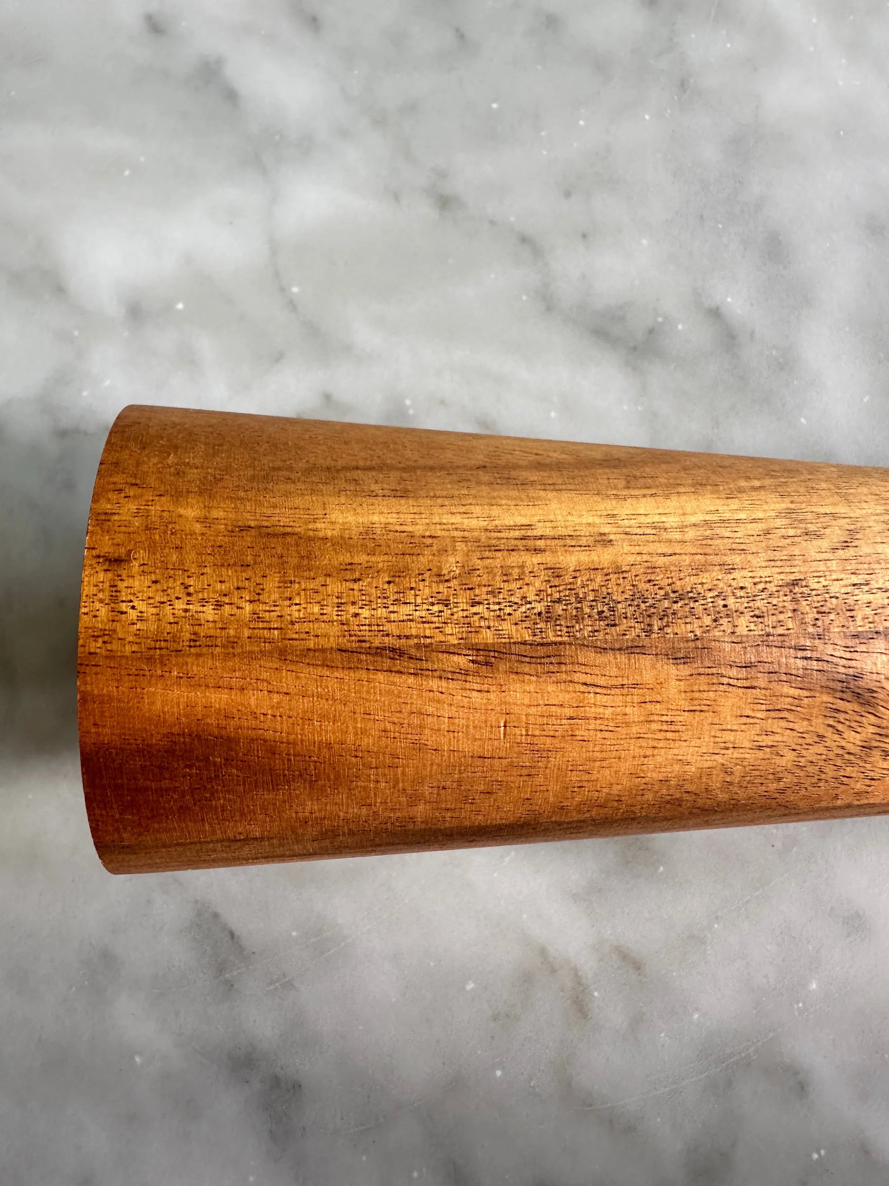 Acacia Wood Salt & Pepper Grinders Busa Designs