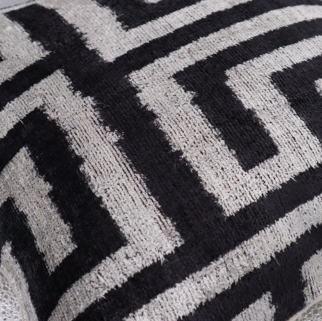 Canvello Black & White Throw Pillows | X in (40 X Cm), side view - House Of Avana
