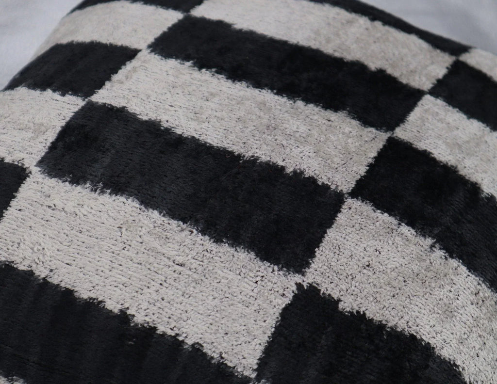 Canvello Decorative Black And White Lumbar Pillow | 16 x 16 in (40 x 40 cm) Canvello