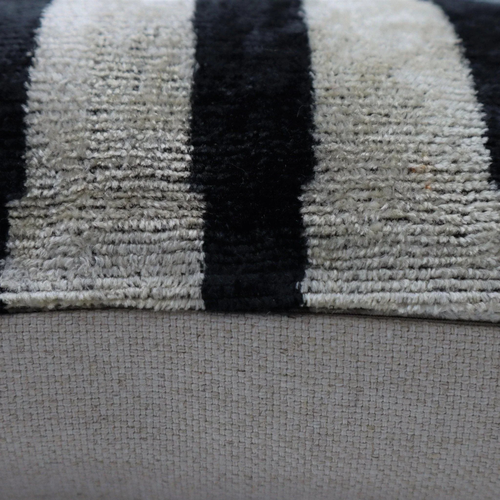 Canvello Decorative Black & White Pillow | 16x16 inch Canvello