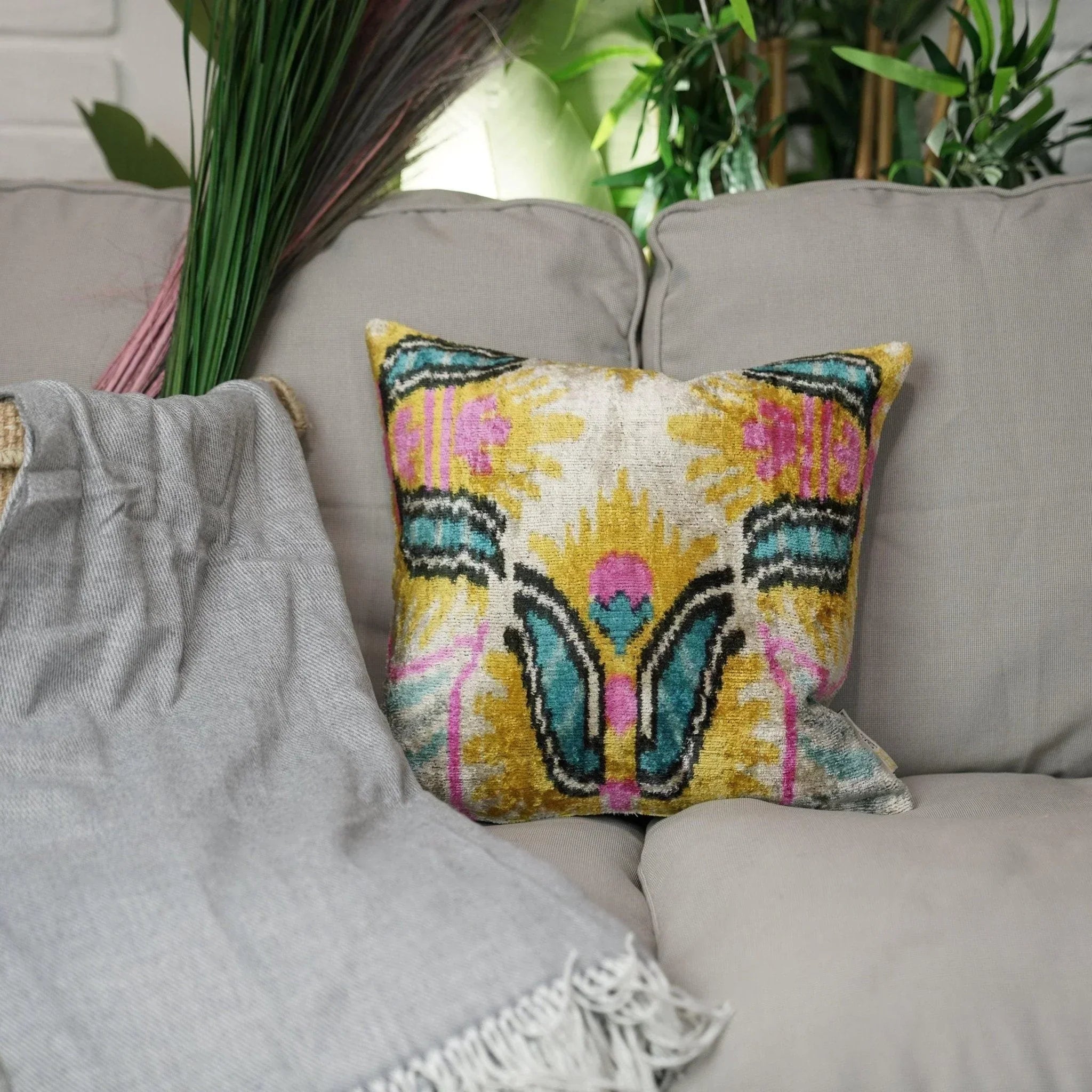 Canvello Decorative Blue Pink Gold Pillows | 16x16 inch Canvello
