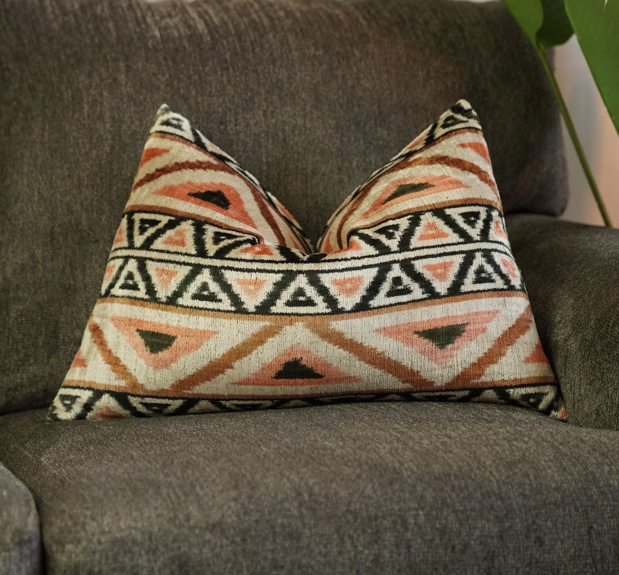 Canvello Decorative Cream Pillows For Sofa | 24x16 Canvello