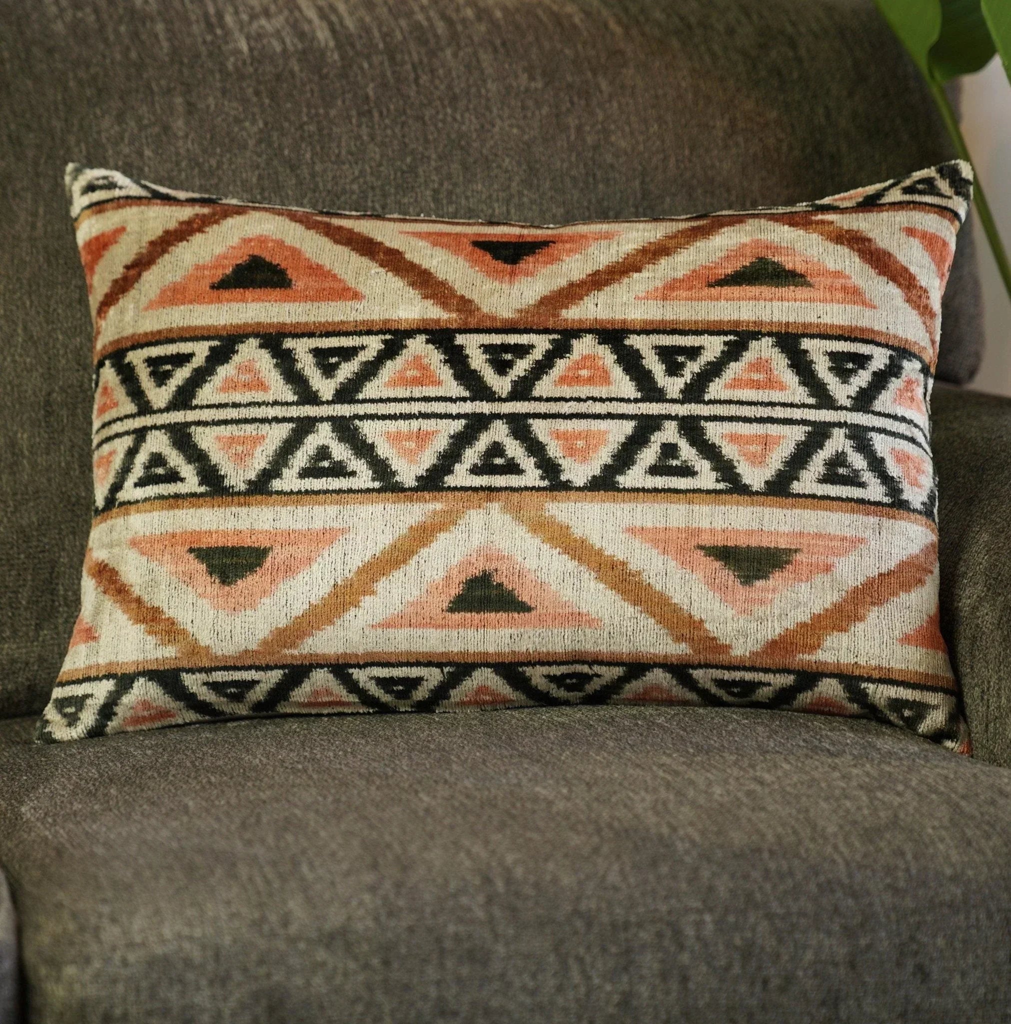 Canvello Decorative Cream Pillows For Sofa | 24x16 Canvello