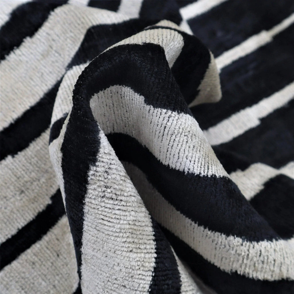 Canvello Handmade Black White Decorative Pillow and Insert | 16x24 in Canvello