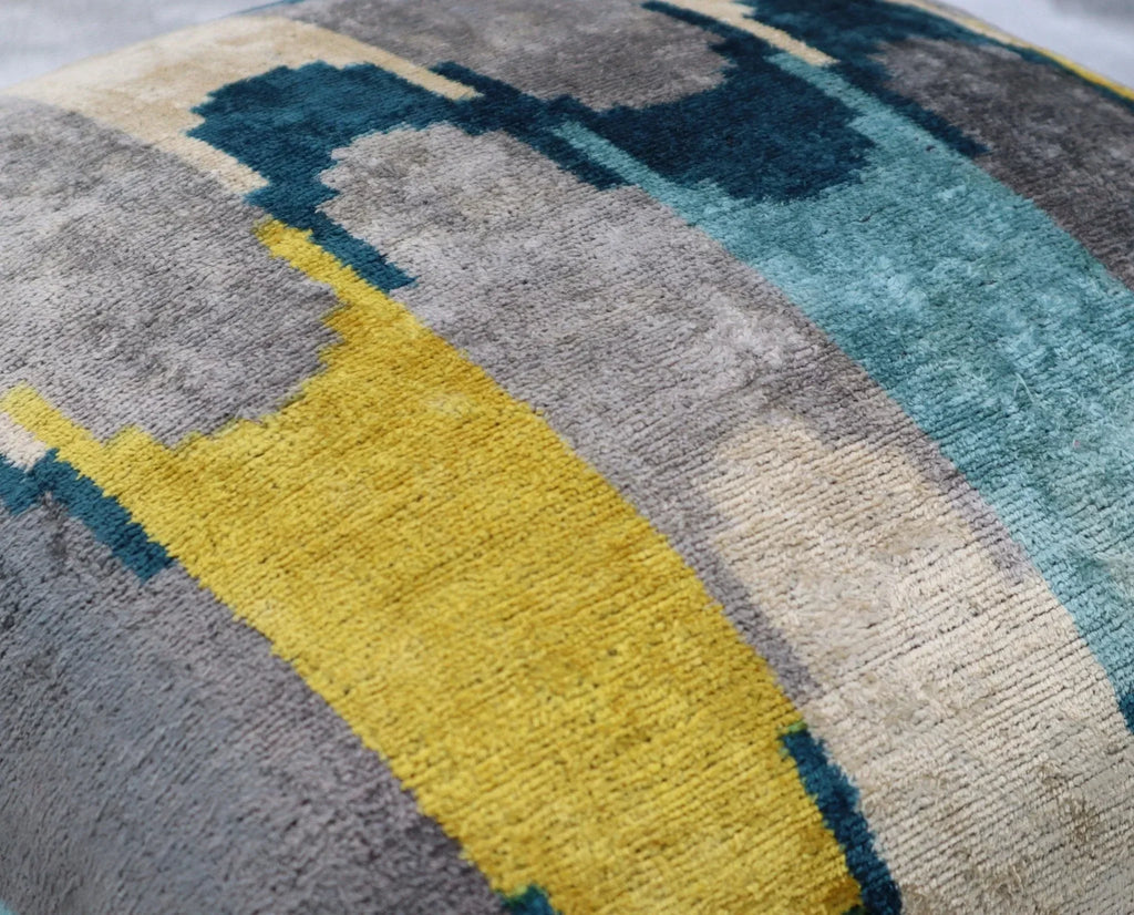 Canvello Handmade Grau Blue Yello Velvet Throw Pillows - 20x20 Canvello