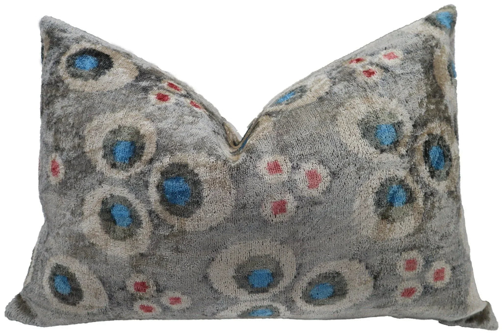 Canvello Handmade Gray Blue Velvet Throw Pillows - 16X24 in Canvello