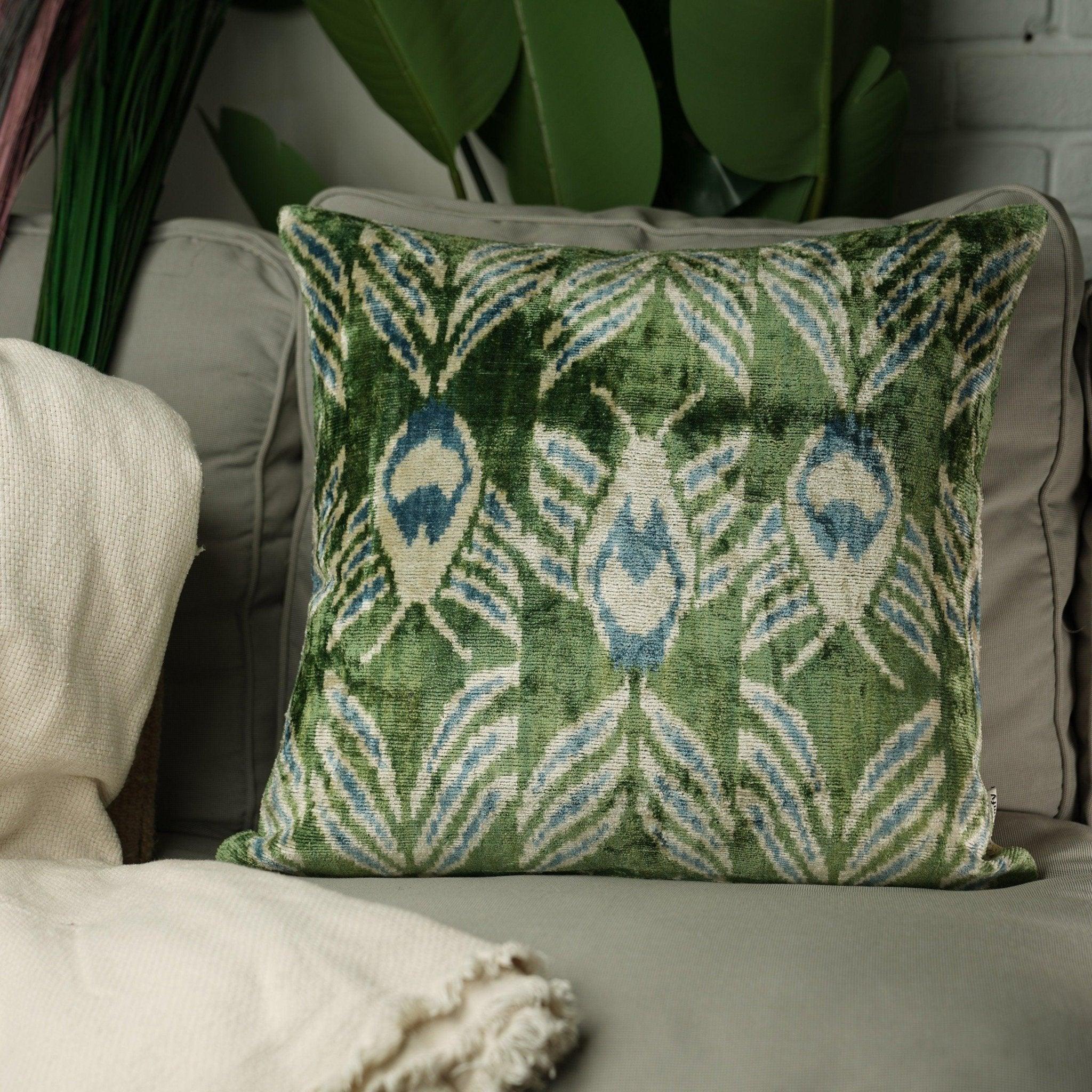 Canvello Handmade Green Pillows For Couch | 20 x 20 in (50 x 50 cm) Canvello