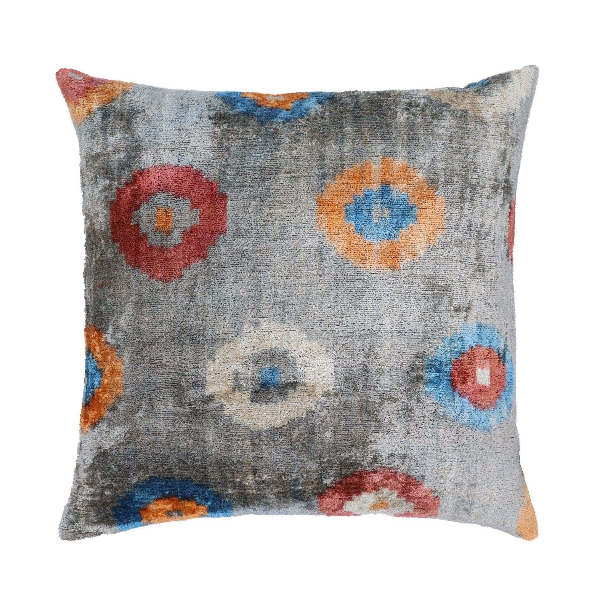 Canvello Handmade Grey Pillows For Couch | 20 x 20 in (50 x 50 cm) Canvello