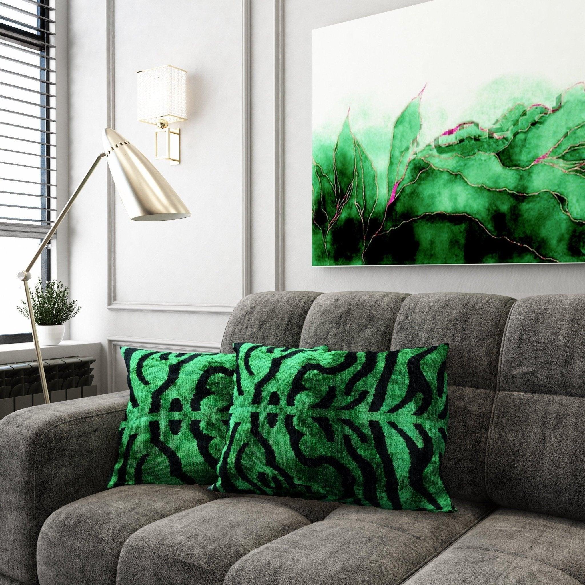 Canvello Handmade Luxury Dark Green Pillow for Couch | 16 x 24 in (40 x 60 cm) Canvello