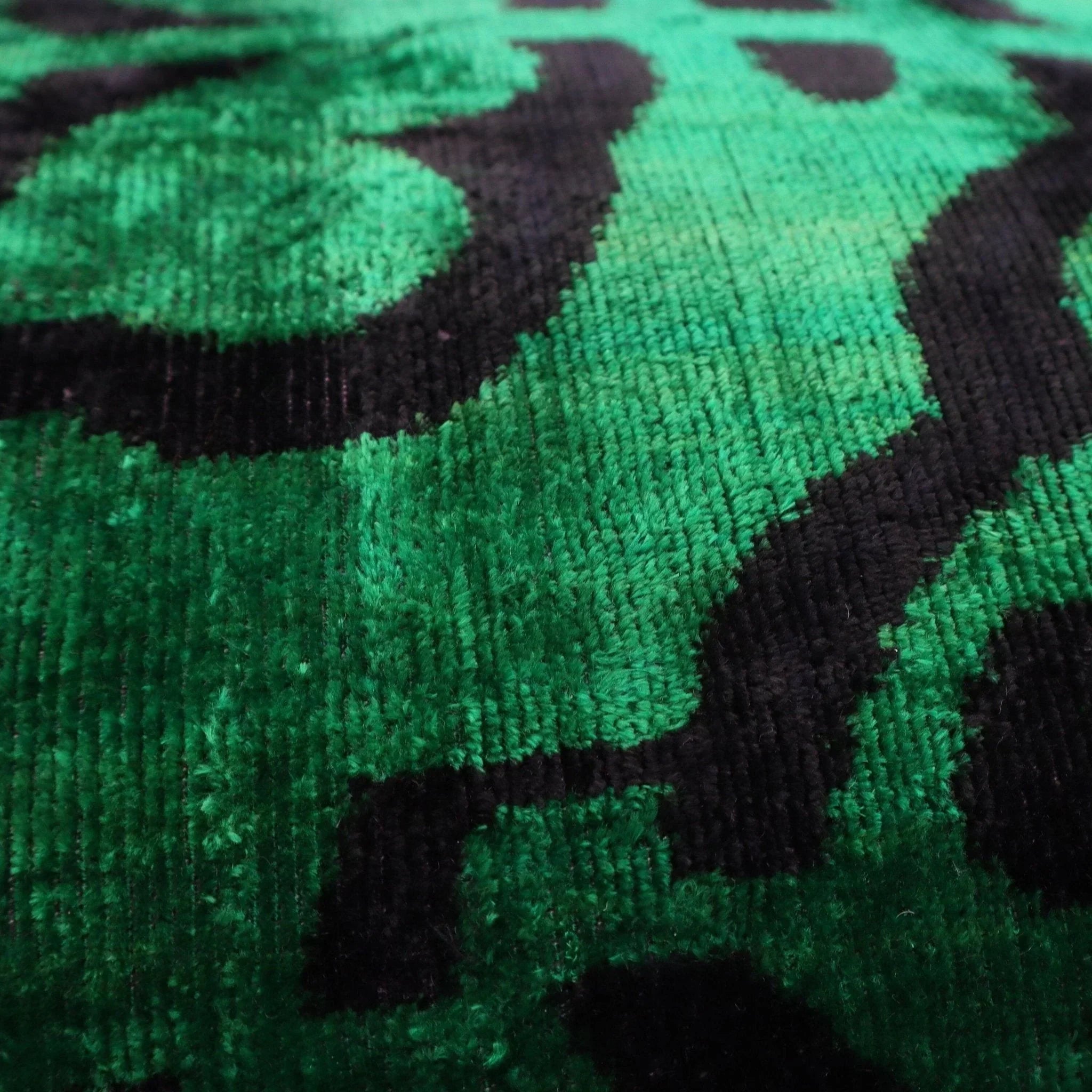 Canvello Handmade Luxury Dark Green Pillow for Couch | 16 x 24 in (40 x 60 cm) Canvello