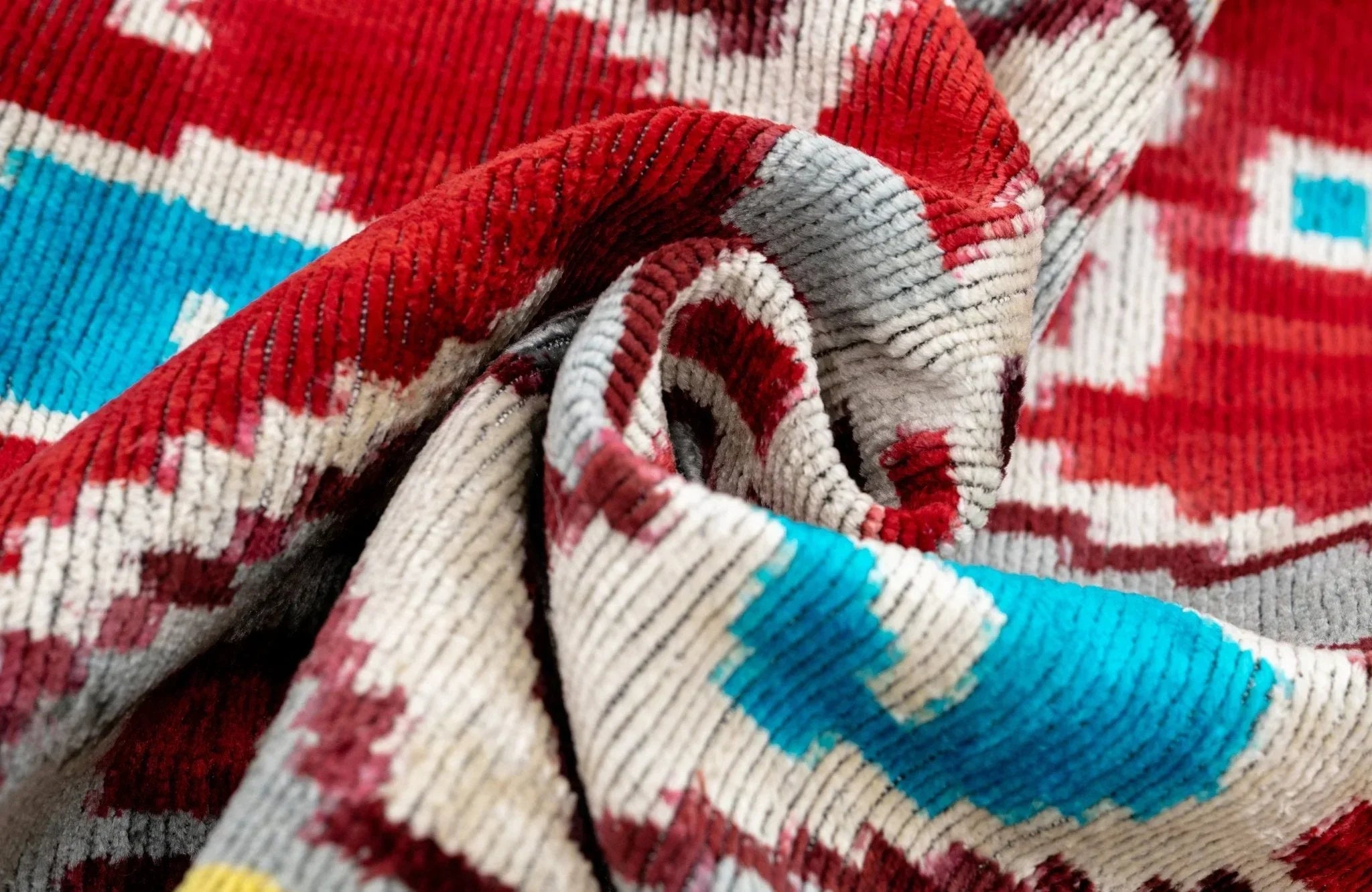 Canvello Handmade Luxury Decorative Pillow Cover & Premium Down Feather Insert Super Soft Velvet Silk Throw Cushion Gray Red Blue 16x24 in Canvello