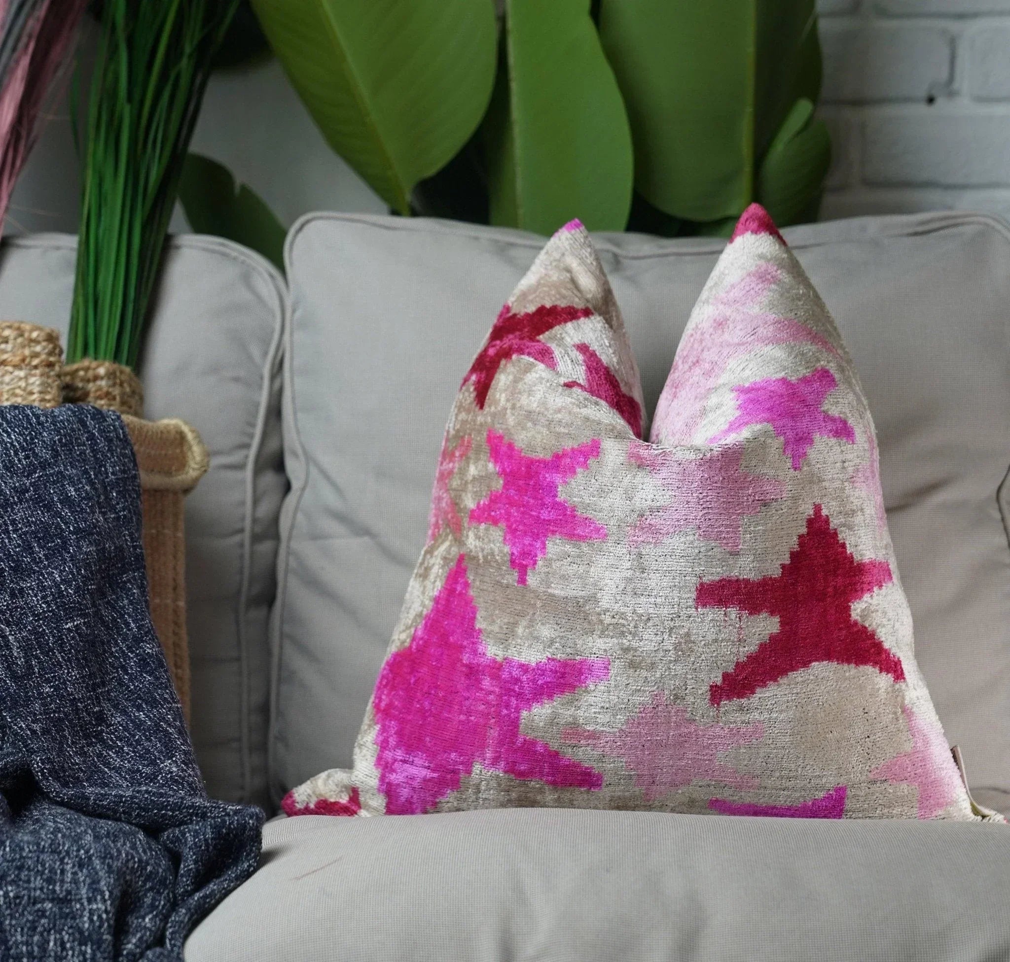 Canvello Handmade Pink start Throw Pillow with Down Insert - 18 x 18 in Canvello