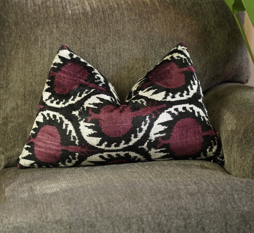 Canvello Handmade Purple Pomegranate Lumbar Pillow For Couch - 16x24 in Canvello