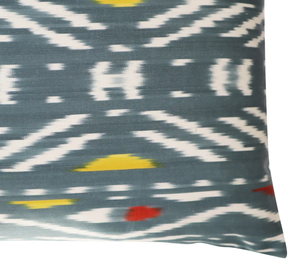 Canvello Handmade Silk Decorative Throw Pillow with Down Filled Insert Canvello