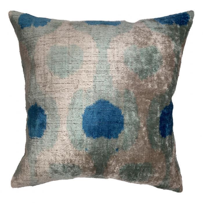 Canvello Handmade Stylish Velvet Throw Pillow - 16'' X 16'', front view - House Of Avana
