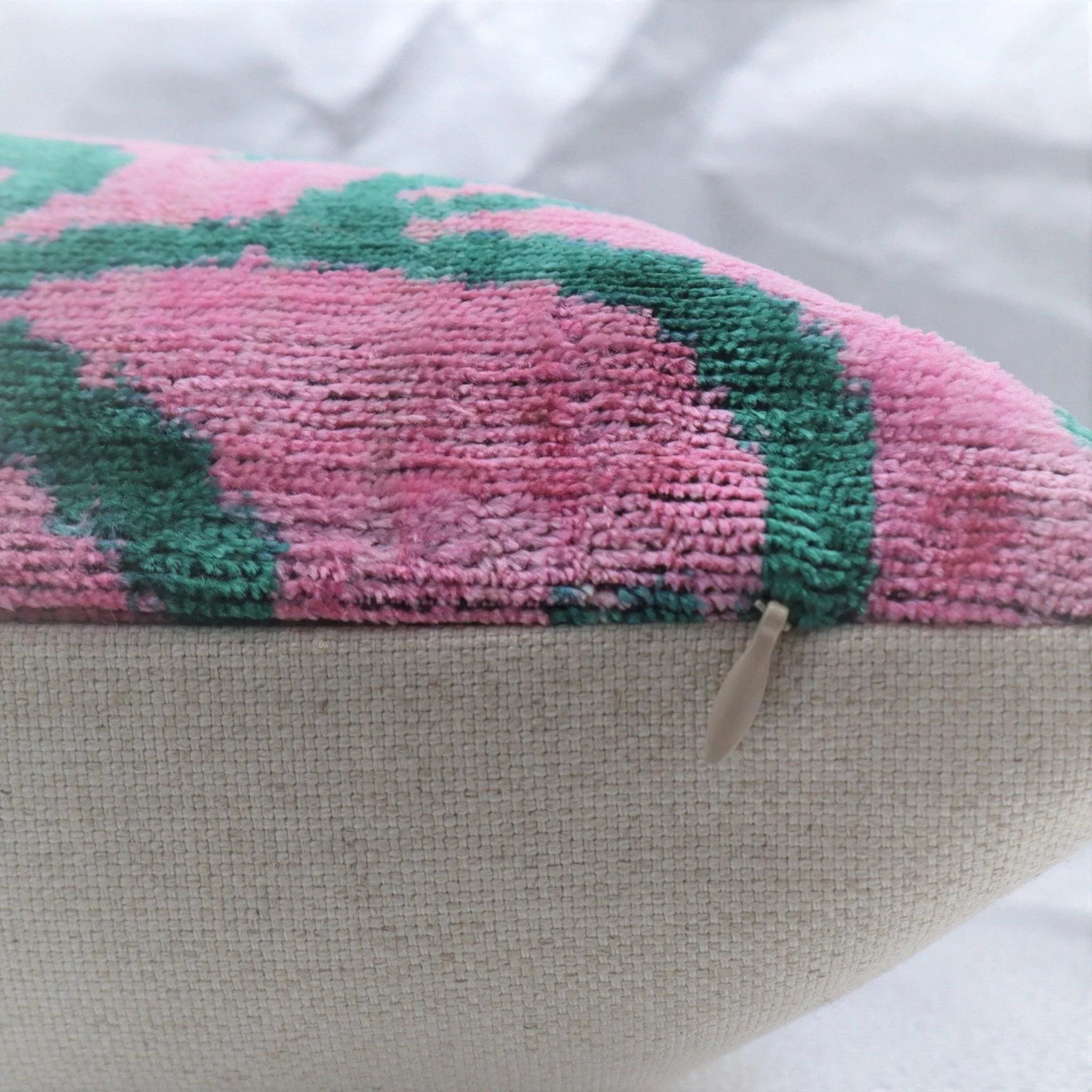 Canvello Handmade Velvet Green And Pink Pillow | 20 x 20 in (50 x 50 cm) Canvello
