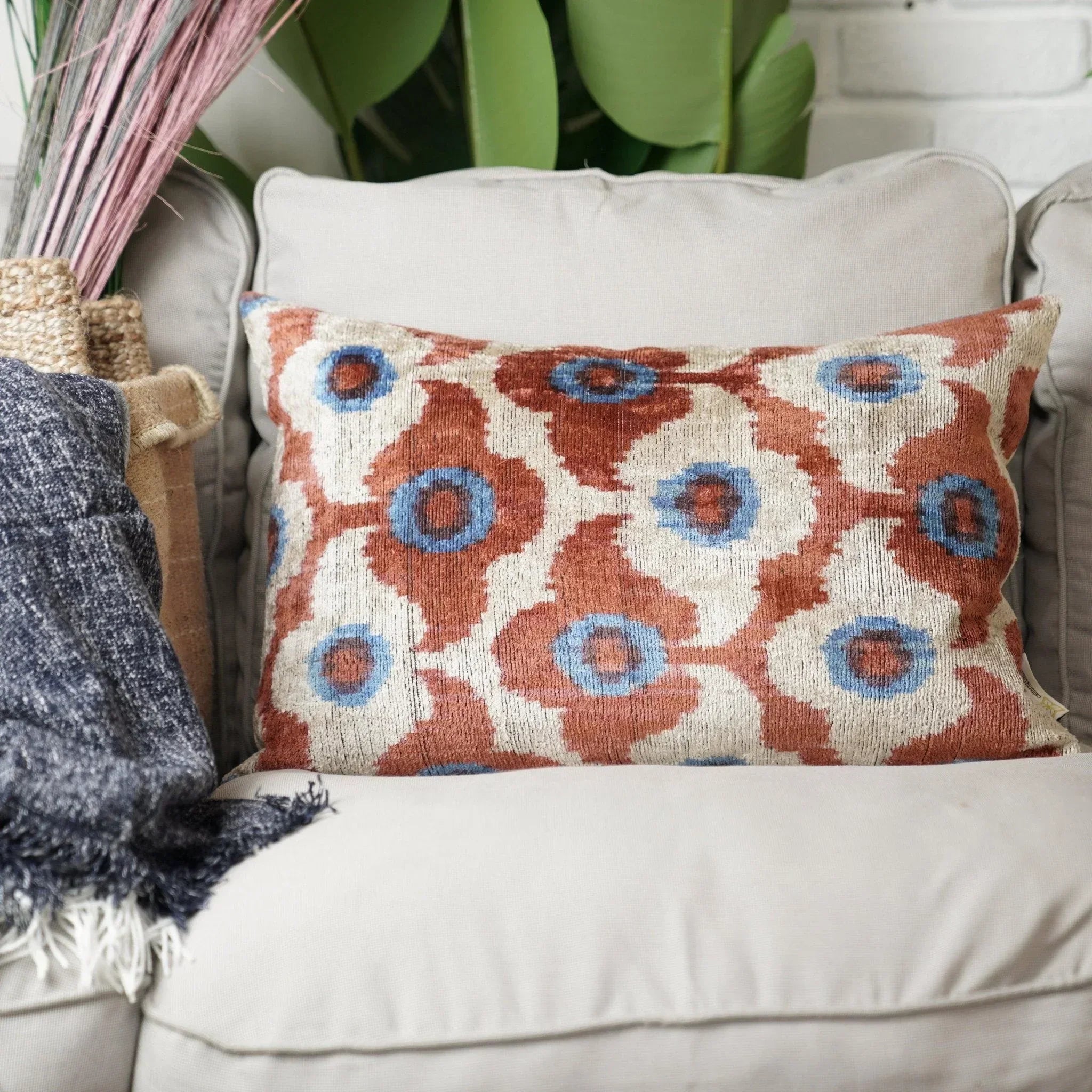 Canvello Handmade Velvet Throw Pillows - 16 x 24 in (40 x 60 cm) Canvello