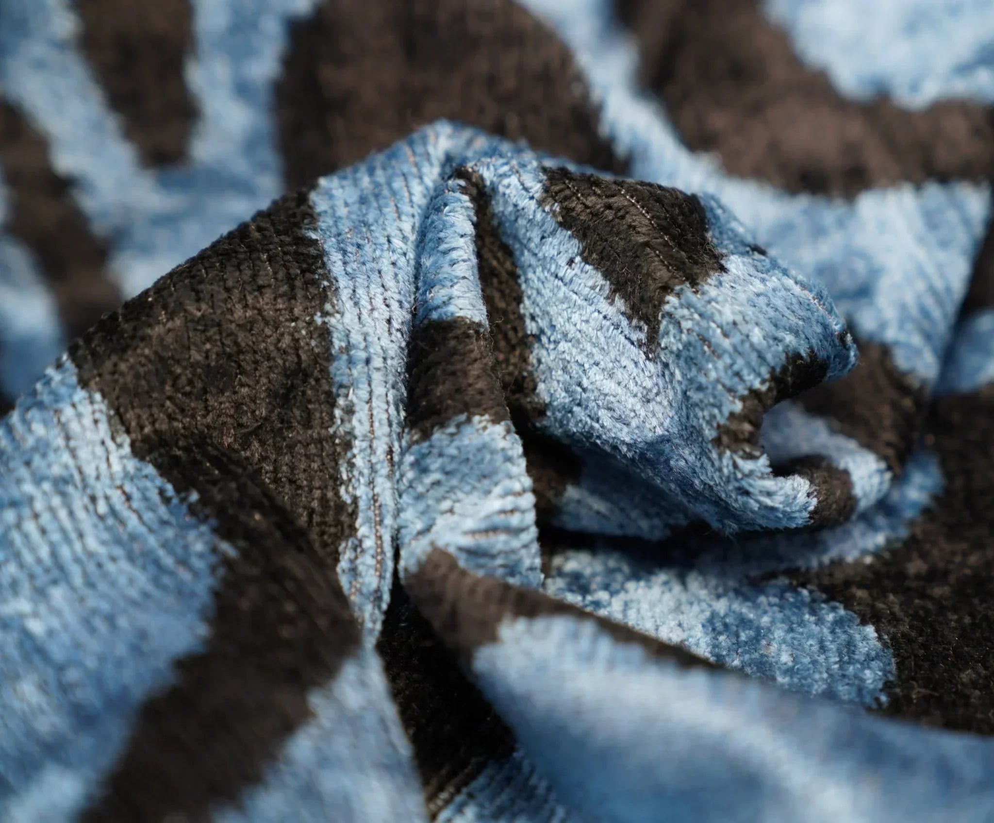 Canvello Luxury Blue Tiger Print Pillow for Couch - 16x16 inch Canvello