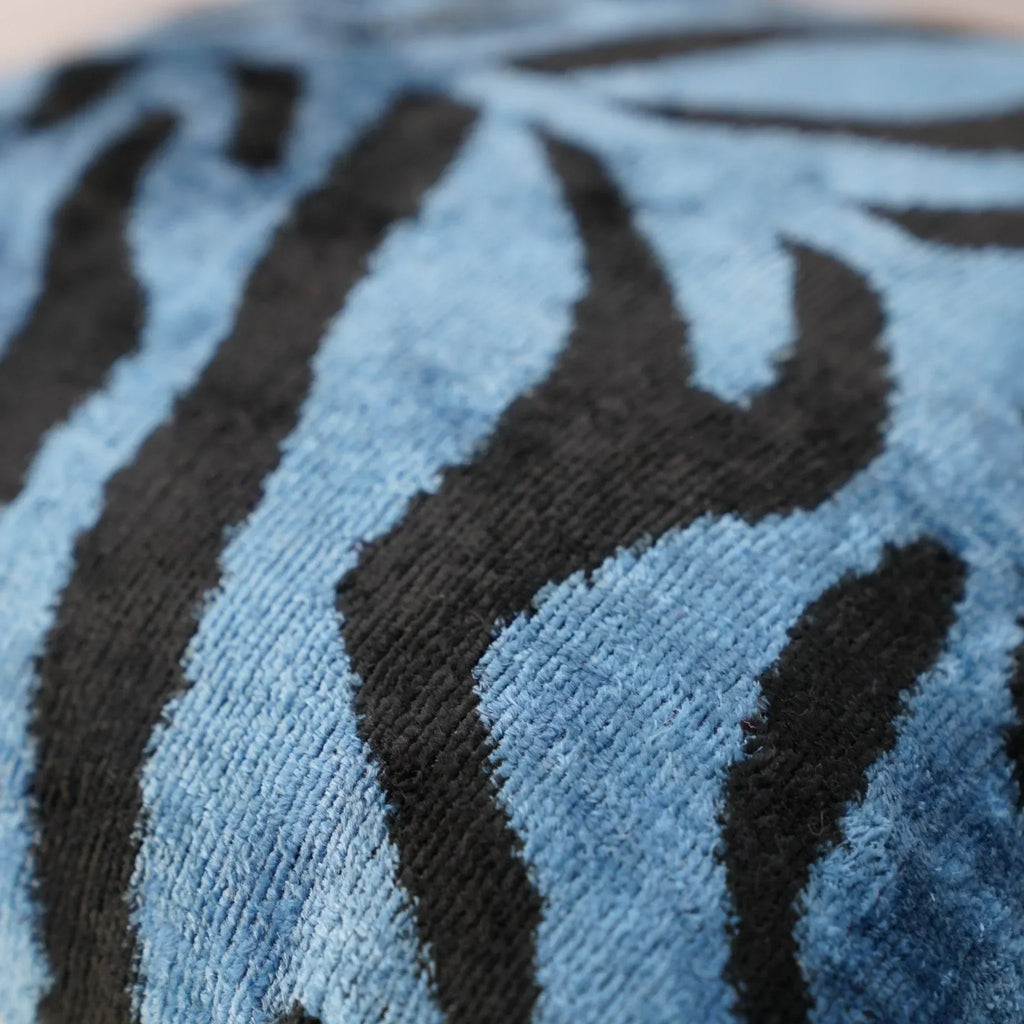 Canvello Luxury Blue Tiger Print Pillow for Couch - 16x16 inch Canvello