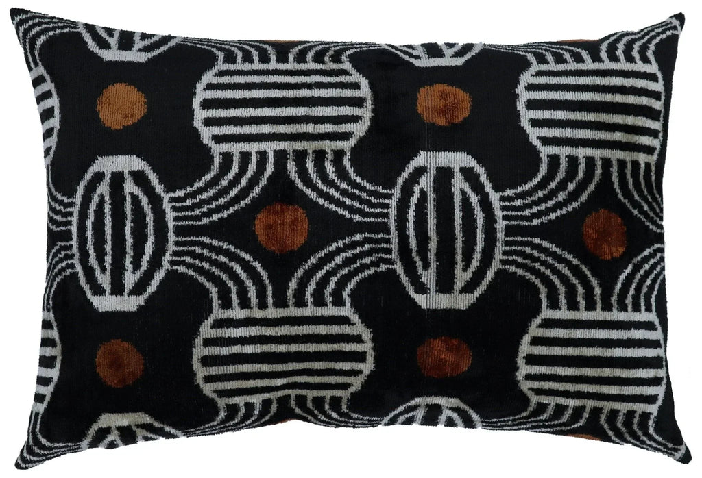 Canvello Luxury Decorative Black Throw Pillow | 16 x 24 in (40 x 60 cm) Canvello