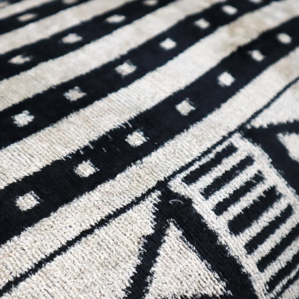 Canvello Luxury Decorative Black & White Throw Pillow | 16 x 24 in (40 x 60 cm) Canvello