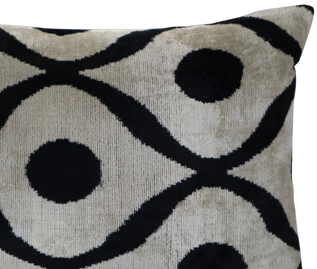 Canvello Luxury Decorative Black White Throw Pillow | X in (40 X Cm), top view - House Of Avana
