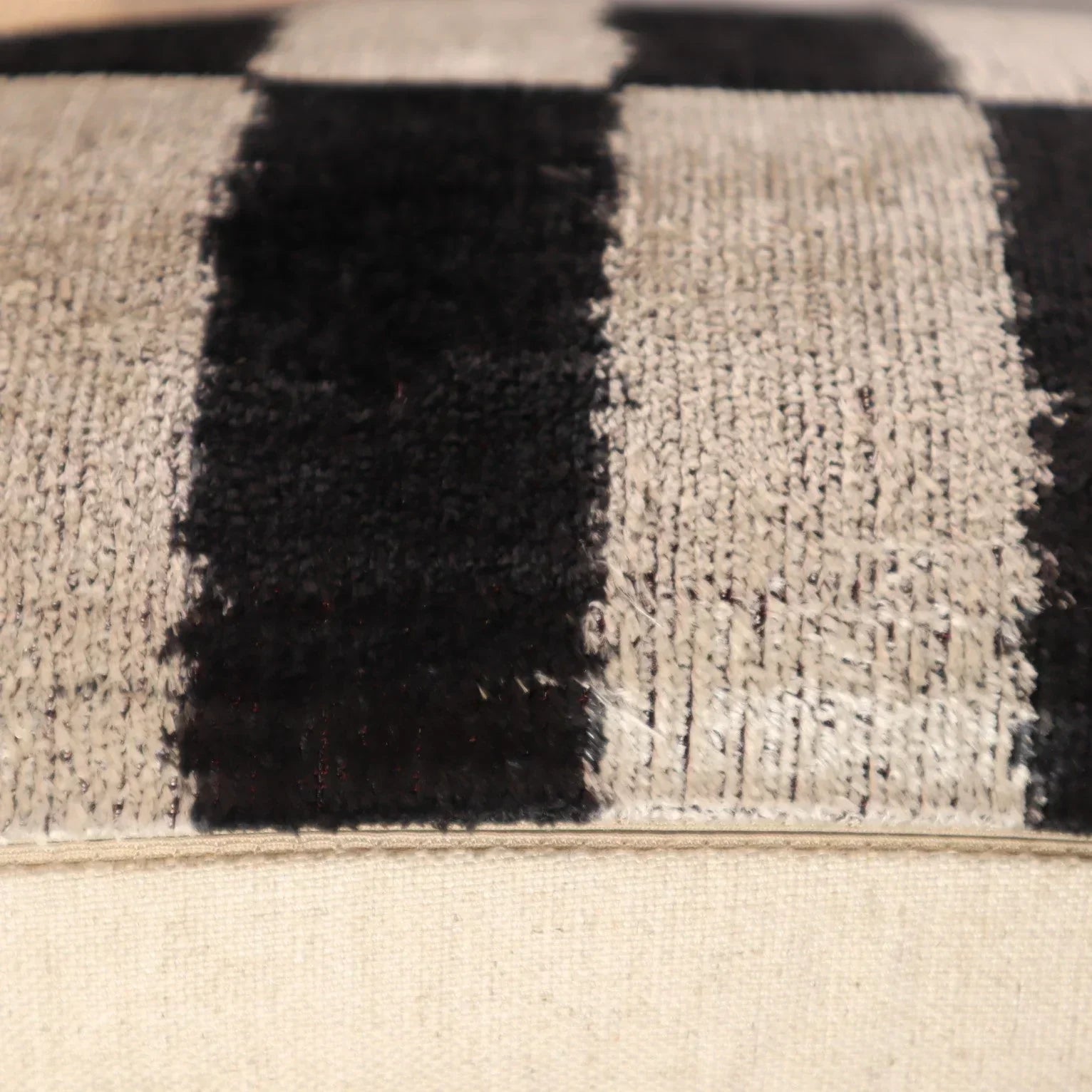 Canvello Luxury Decorative Black & White Throw Pillow | 16 x 24 in (40 x 60 cm) Canvello