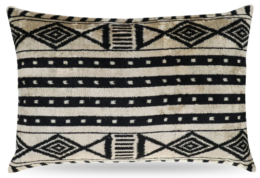 Canvello Luxury Decorative Black & White Throw Pillow | 16 x 24 in (40 x 60 cm) Canvello