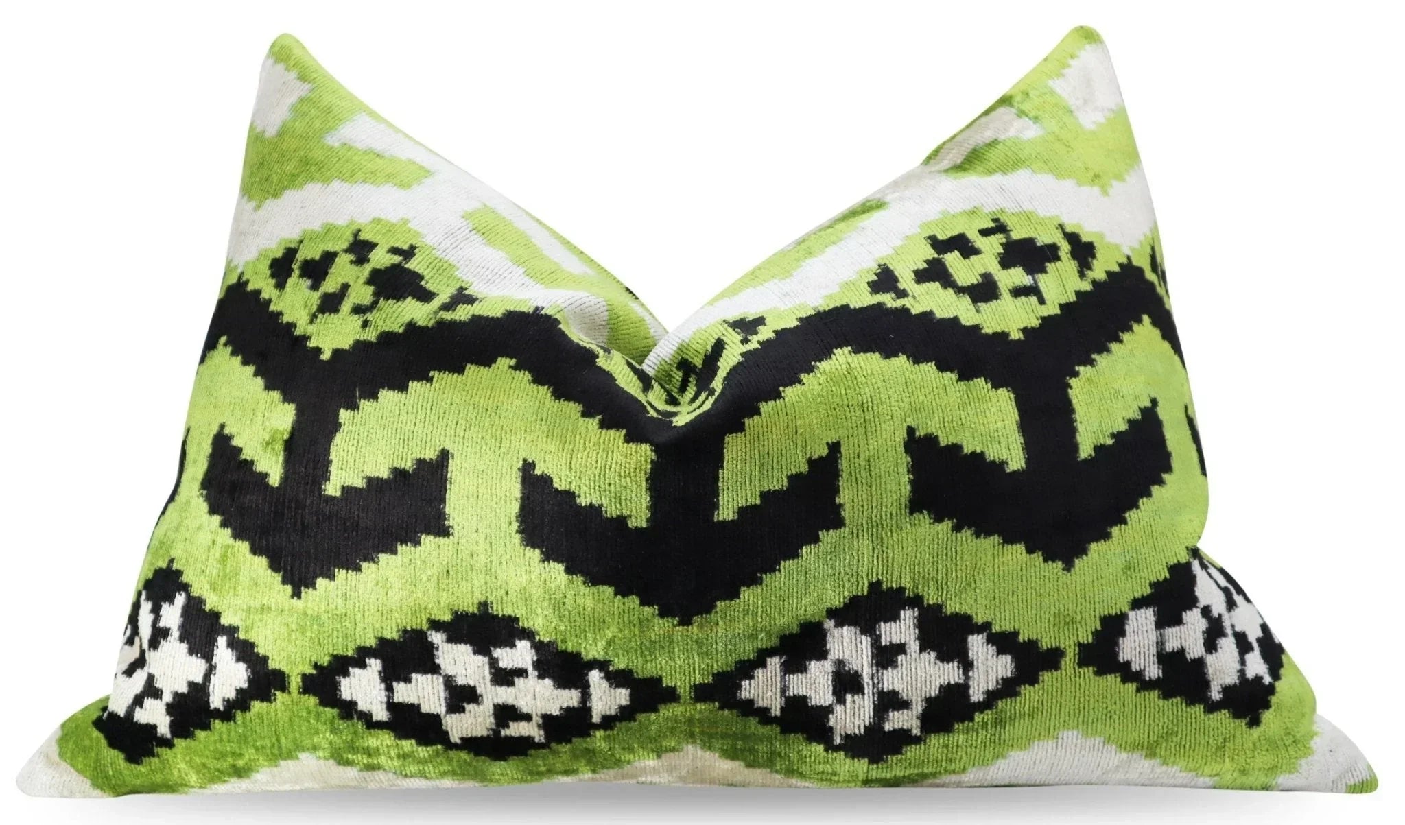 Canvello Luxury Decorative Green Black Throw Pillow | X in (40 X Cm), detail shot - House Of Avana