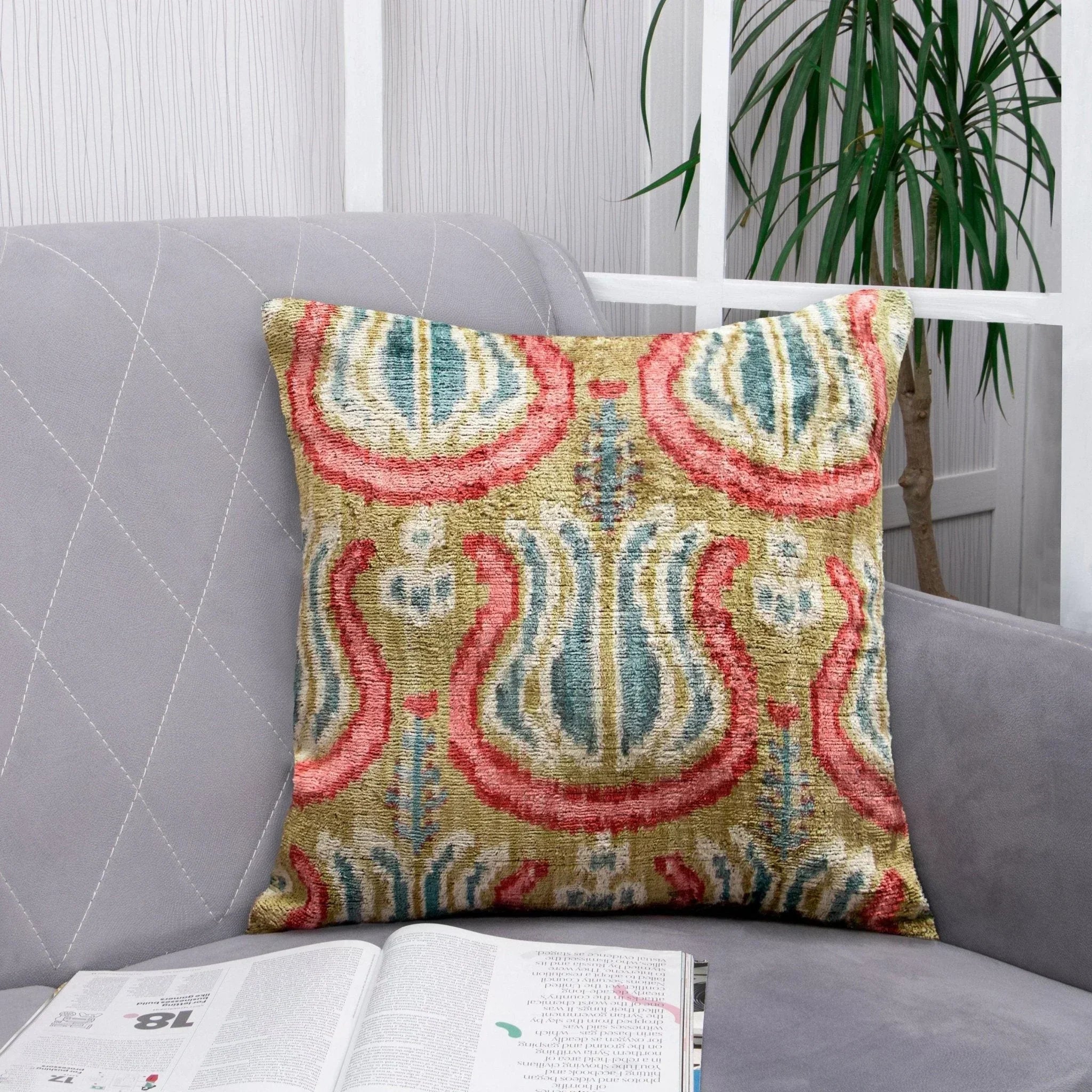 Canvello Luxury Decorative Modern Throw Pillows | 18 x 18 in (45 x 45 cm) Canvello