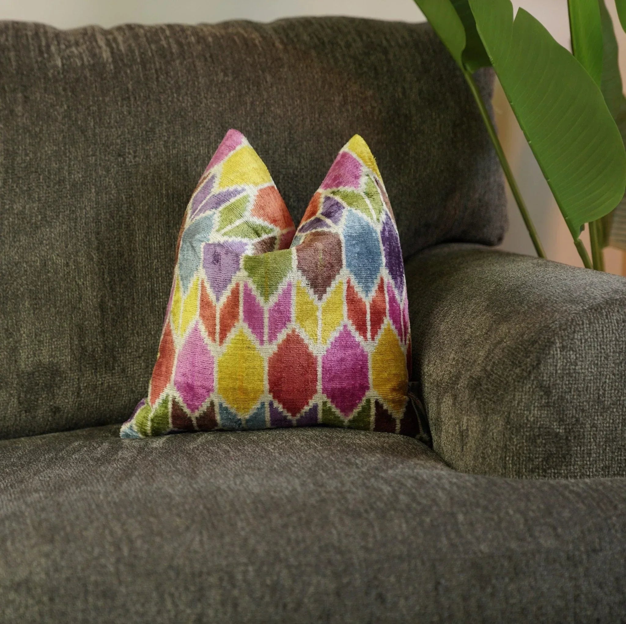 Canvello Luxury Pillows For Couch | 16 x 16 in (40 x 40 cm) Canvello