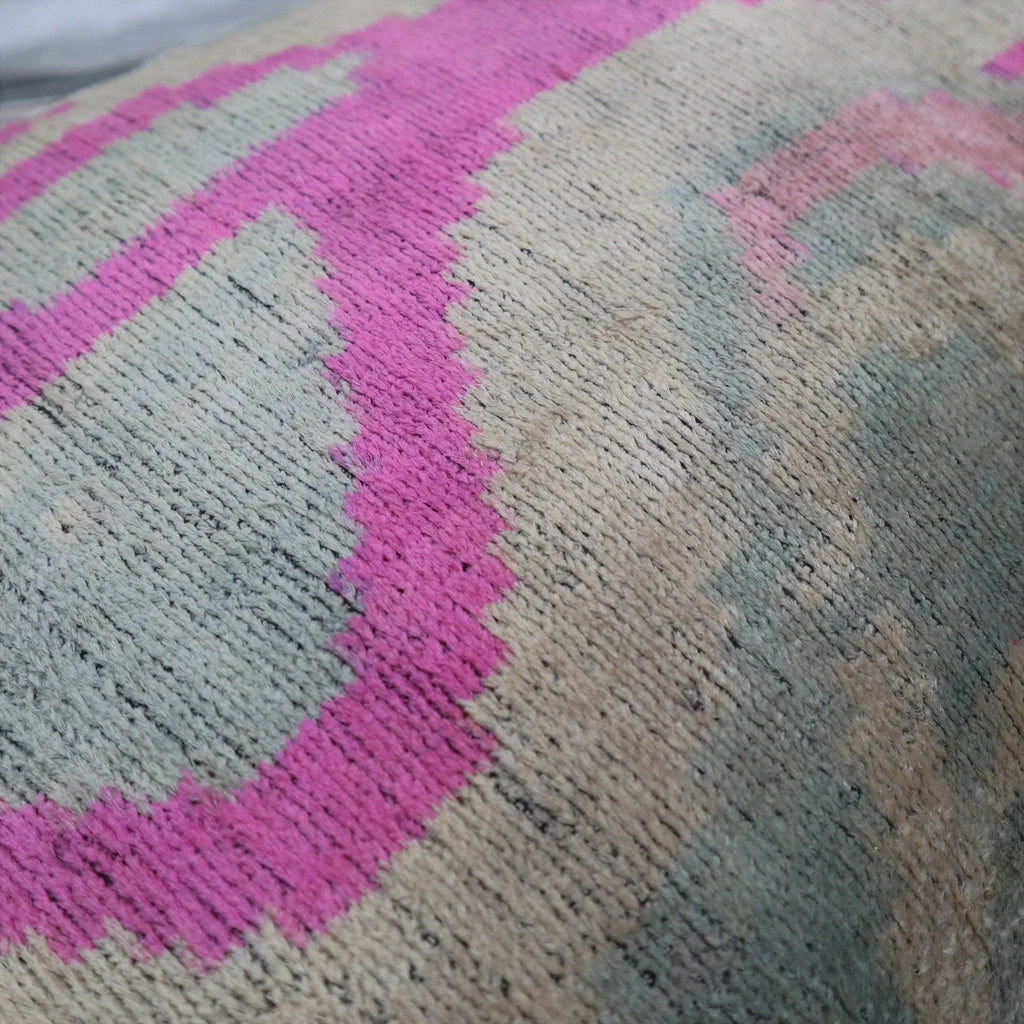 Canvello Luxury Pink Velvet Throw Pillows - 16x24 Canvello