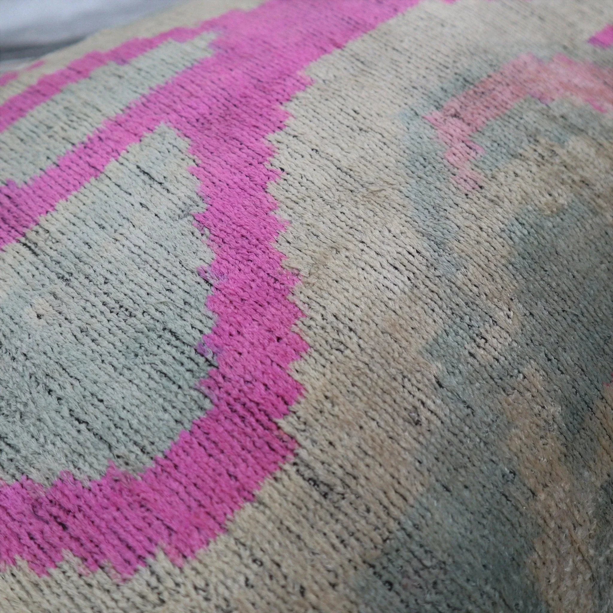 Canvello Luxury Pink Velvet Throw Pillows - 16x24 Canvello