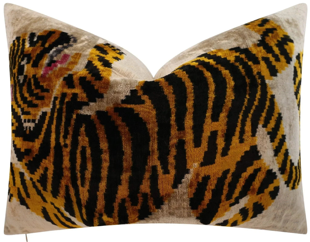 Canvello Luxury Velvet Lumbar Pillow,Tiger Design in Golden, Black, High-Quality 16x24 in Decorative Accent for Sofas, Couches, and Interior Design Canvello