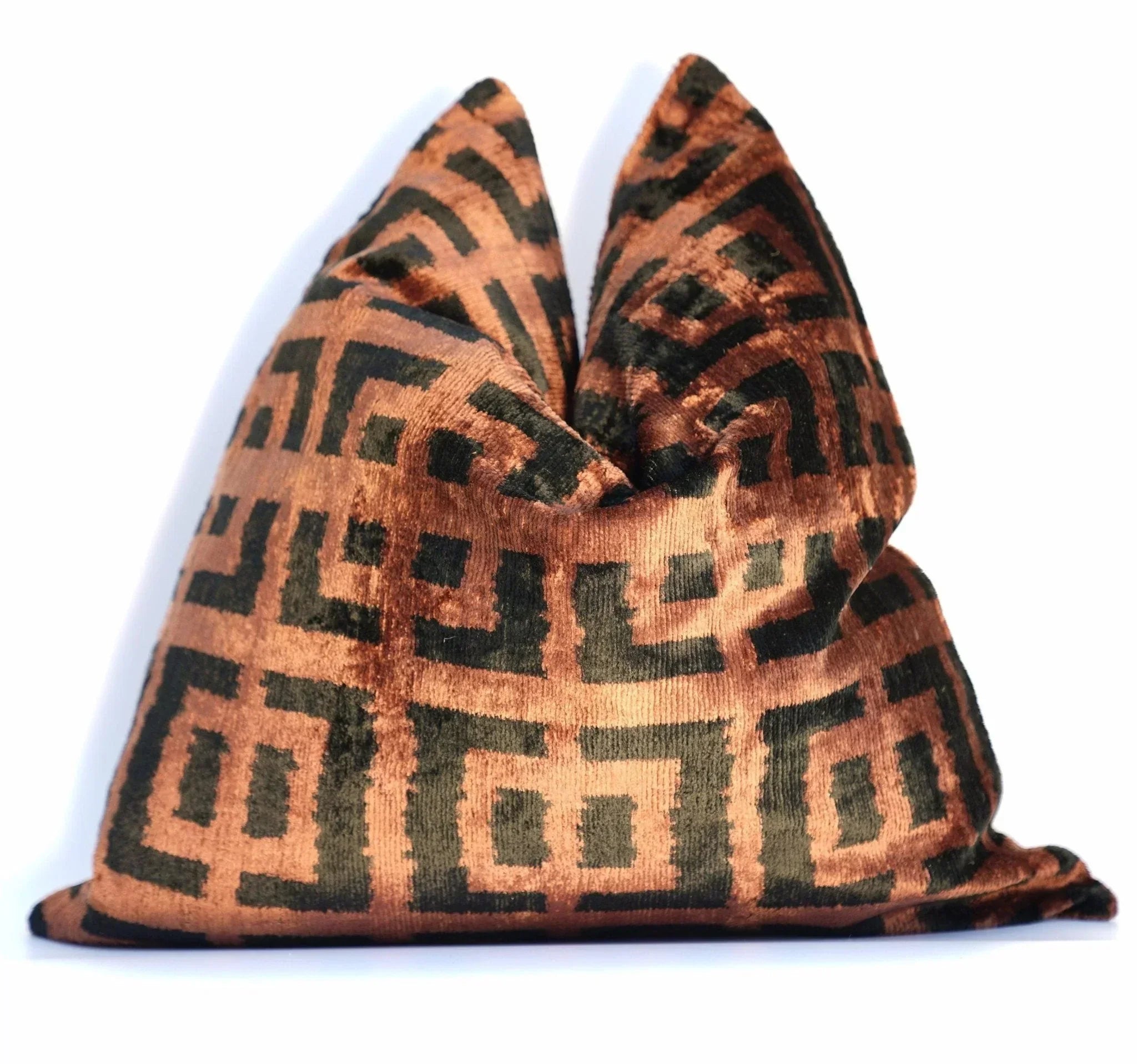 Canvello Silk Velvet Black Decorative Pillows - 20 x 20 in (50 x 50 cm) Canvello