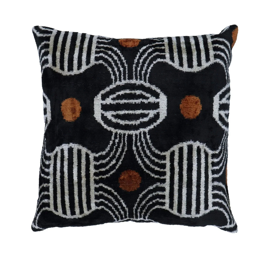 Canvello Soft Black And White Pillows For Couch | 16 x 16 in (40 x 40 cm) Canvello