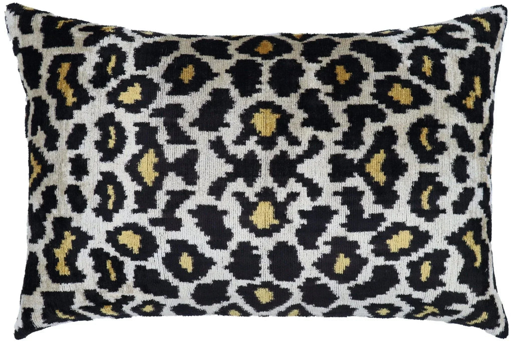 Canvello Tiger Print Black Velvet Throw Pillows - 16x24 Canvello