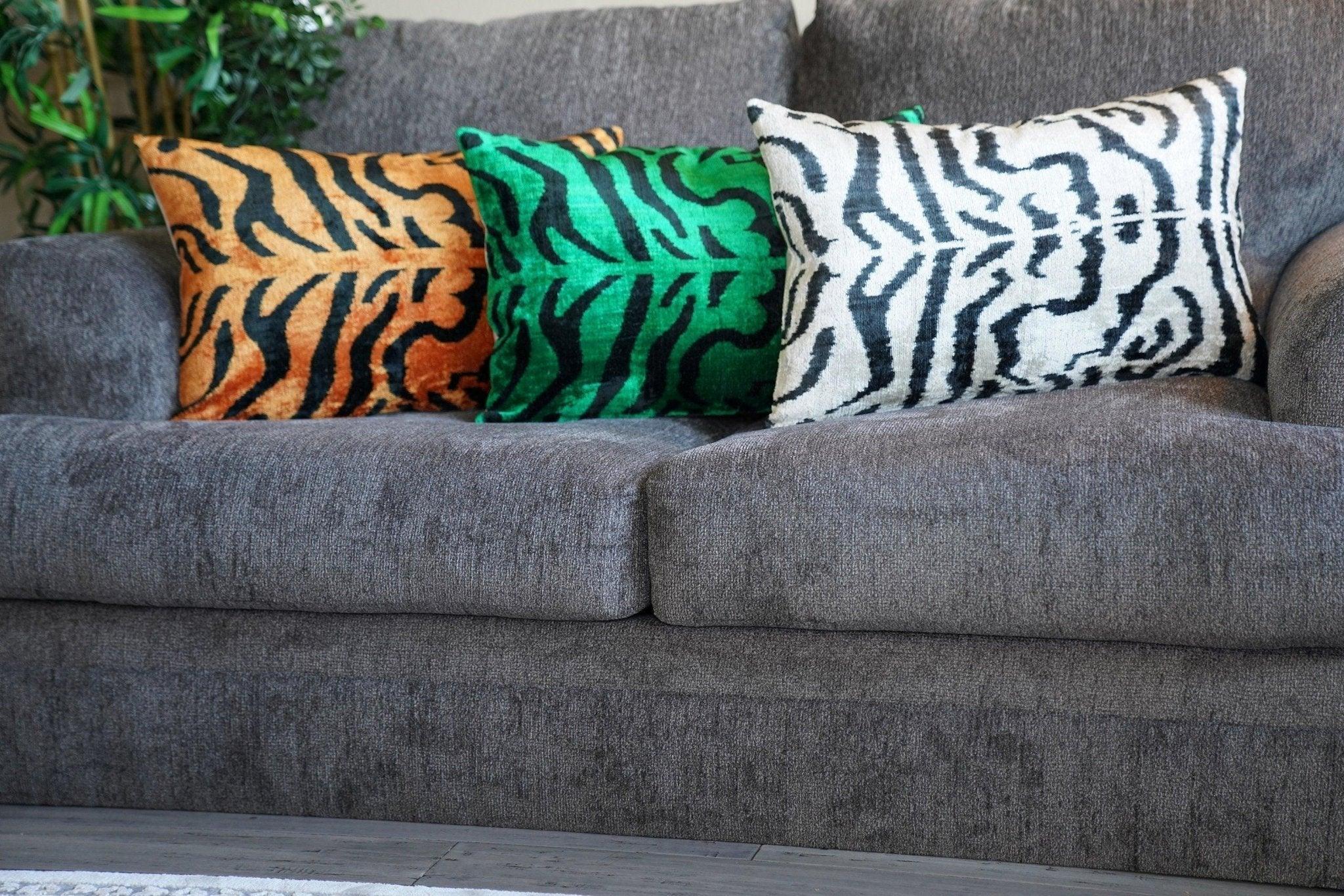 Canvello Tiger-Print Decorative Throw Pillows Sets | 16x24 in | Set of 3 Canvello
