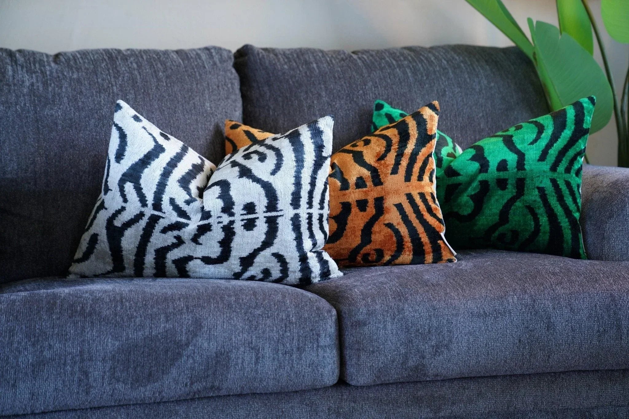 Canvello Tiger-Print Decorative Throw Pillows Sets | 16x24 in | Set of 3 Canvello