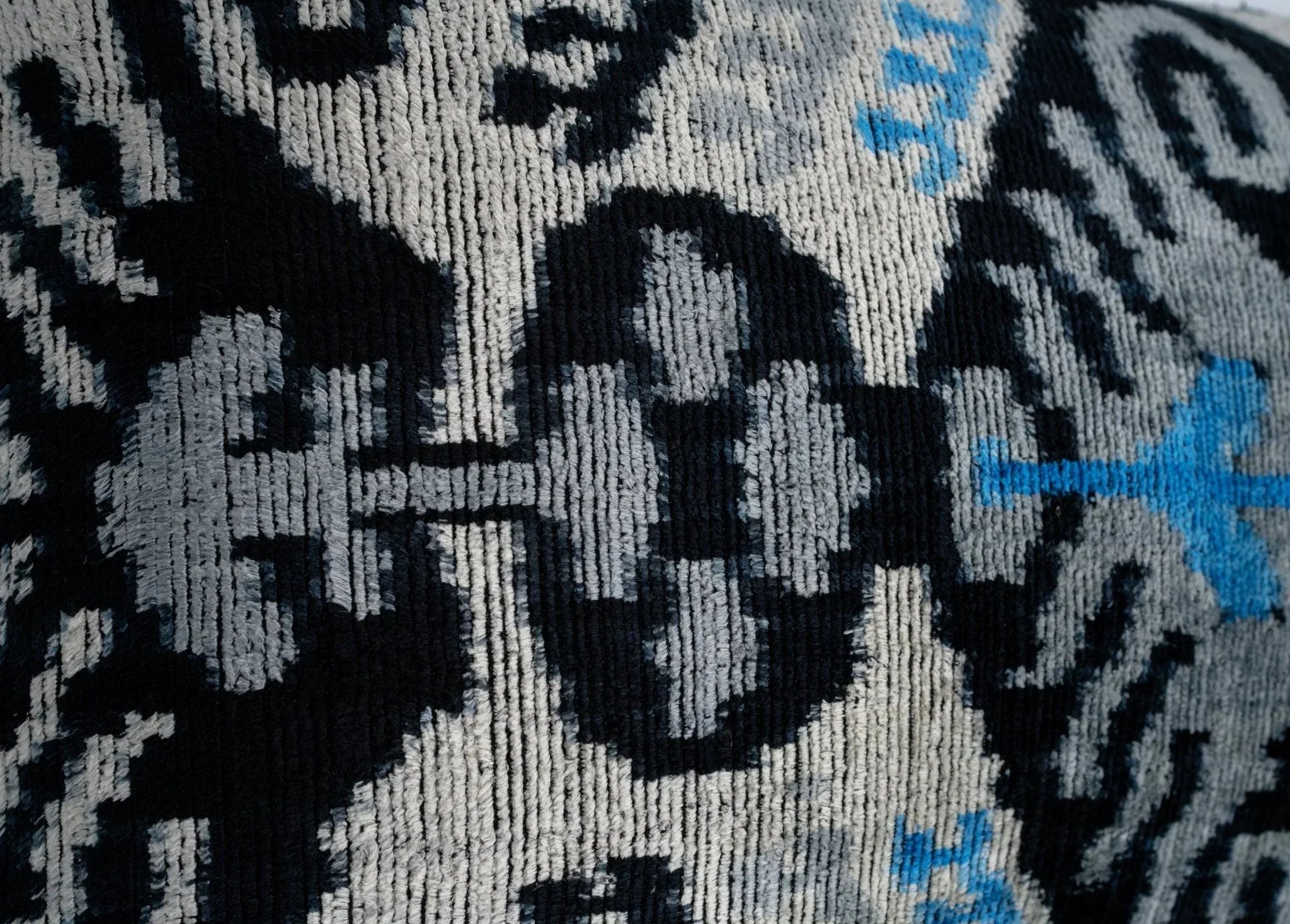 Canvello Unique THROW PILLOW, + Down Feather, Couch Cushion, Luxury Fabric, Decorative Black Blue Silk VELVET Ikat Lumbar Throw Pillow 16X24 Canvello