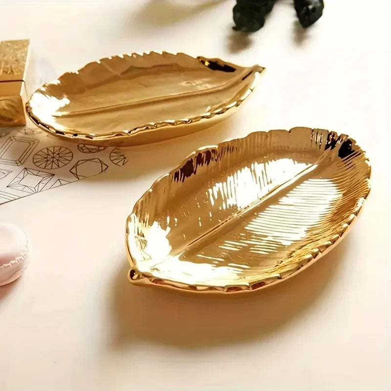 Ceramic Leaf-Shaped Jewelry Dish & Decorative Tray - Elegant Leaf Suitable for Jewelry Display, Keys, - Decorative Tabletop Centerpiece for Entryway, Living Room, Bedside, Jewelry Trays