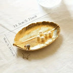 Ceramic Leaf-Shaped Jewelry Dish & Decorative Tray - Elegant Leaf Suitable for Jewelry Display, Keys, - Decorative Tabletop Centerpiece for Entryway, Living Room, Bedside, Jewelry Trays