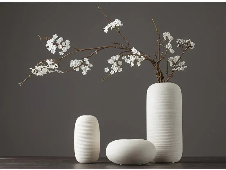 Ceramic Scandinavian Vase for Tabletop Flower Arrangement, close-up view - House Of Avana [[SKU:HOA-VAS-020]]