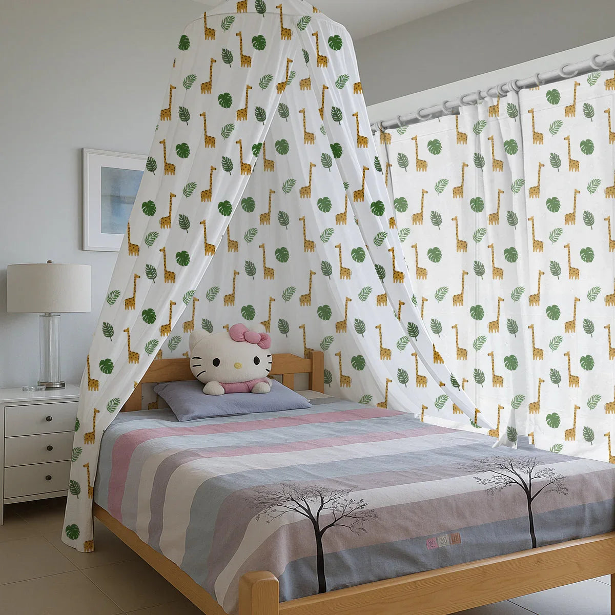Cute Giraffe Printed Canopy PushpLinen