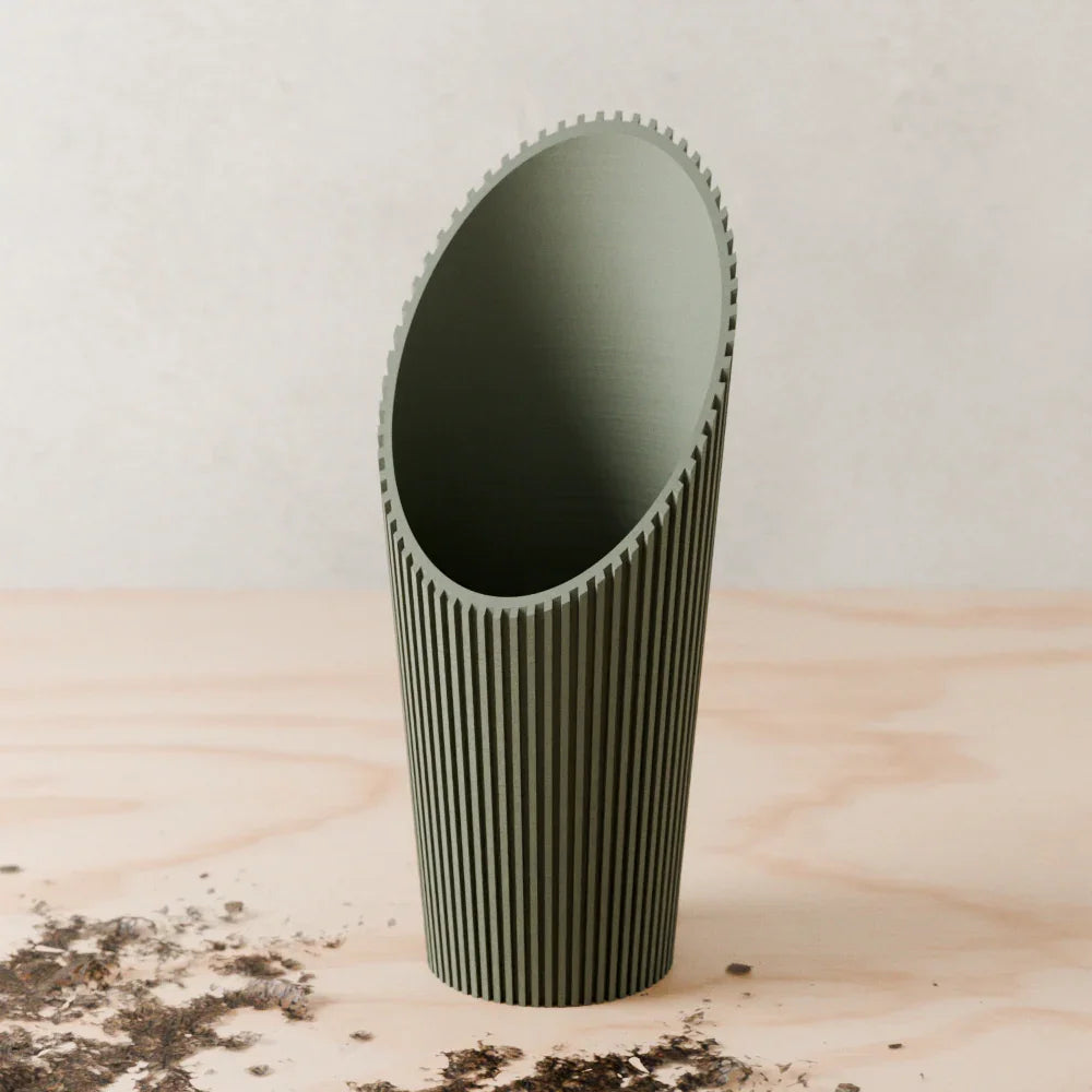 Cylindrical Soil Scoop, back view - House Of Avana