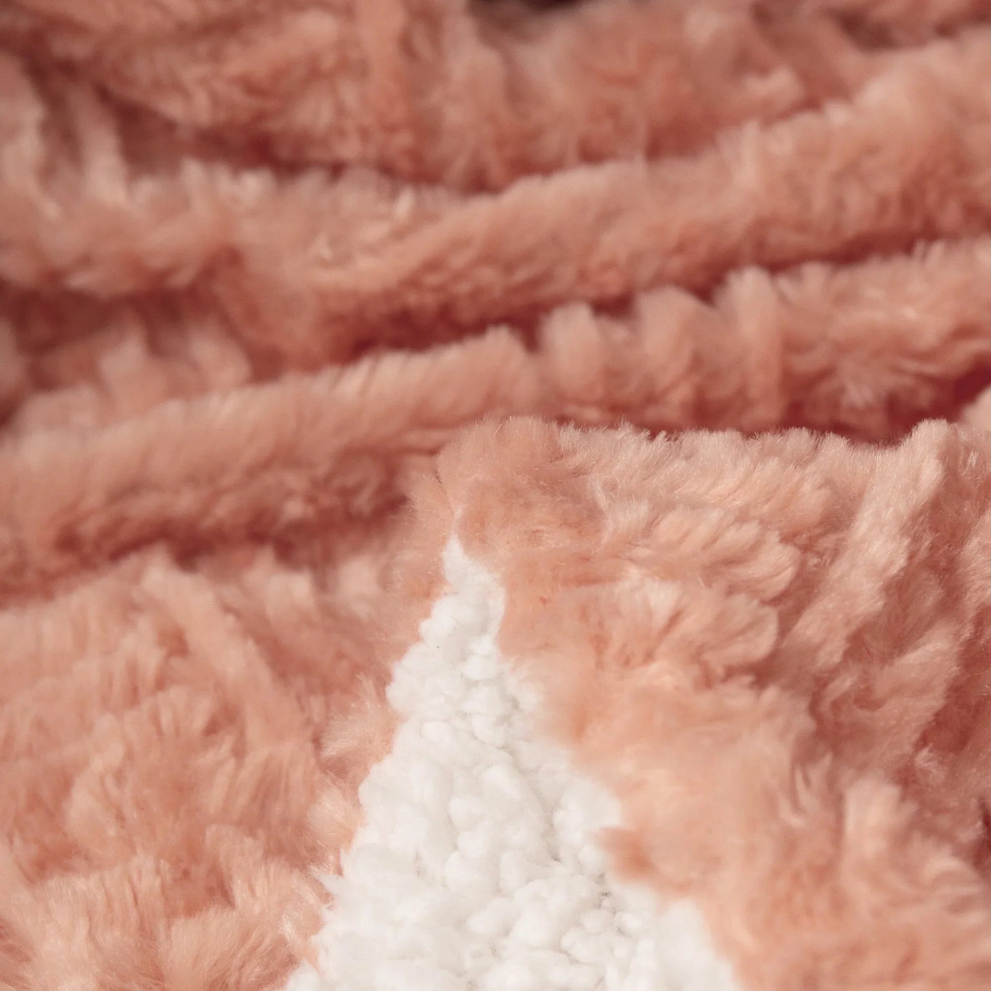 DaDa Bedding Coral Peach Rose Faux Fur Throw Blanket - Dreamy Geometric Embossed Sherpa Backside - Super Soft Warm Cozy Plush Fluffy DaDalogy Bedding Collection