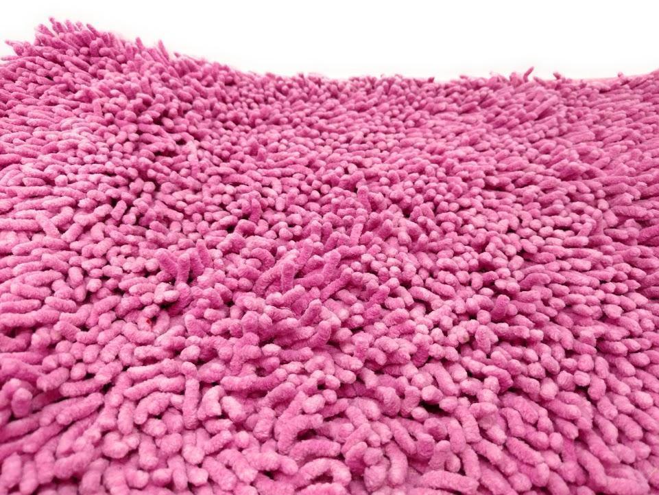 DaDa Bedding Fuchsia Magenta Pink Shaggy Soft Chenille Noodle Carpet Rug Bath Mat DaDalogy Bedding Collection