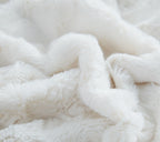 DaDa Bedding Luxury White Roses Fluffy Soft Sherpa Backside Faux Fur Throw Blanket (K11)