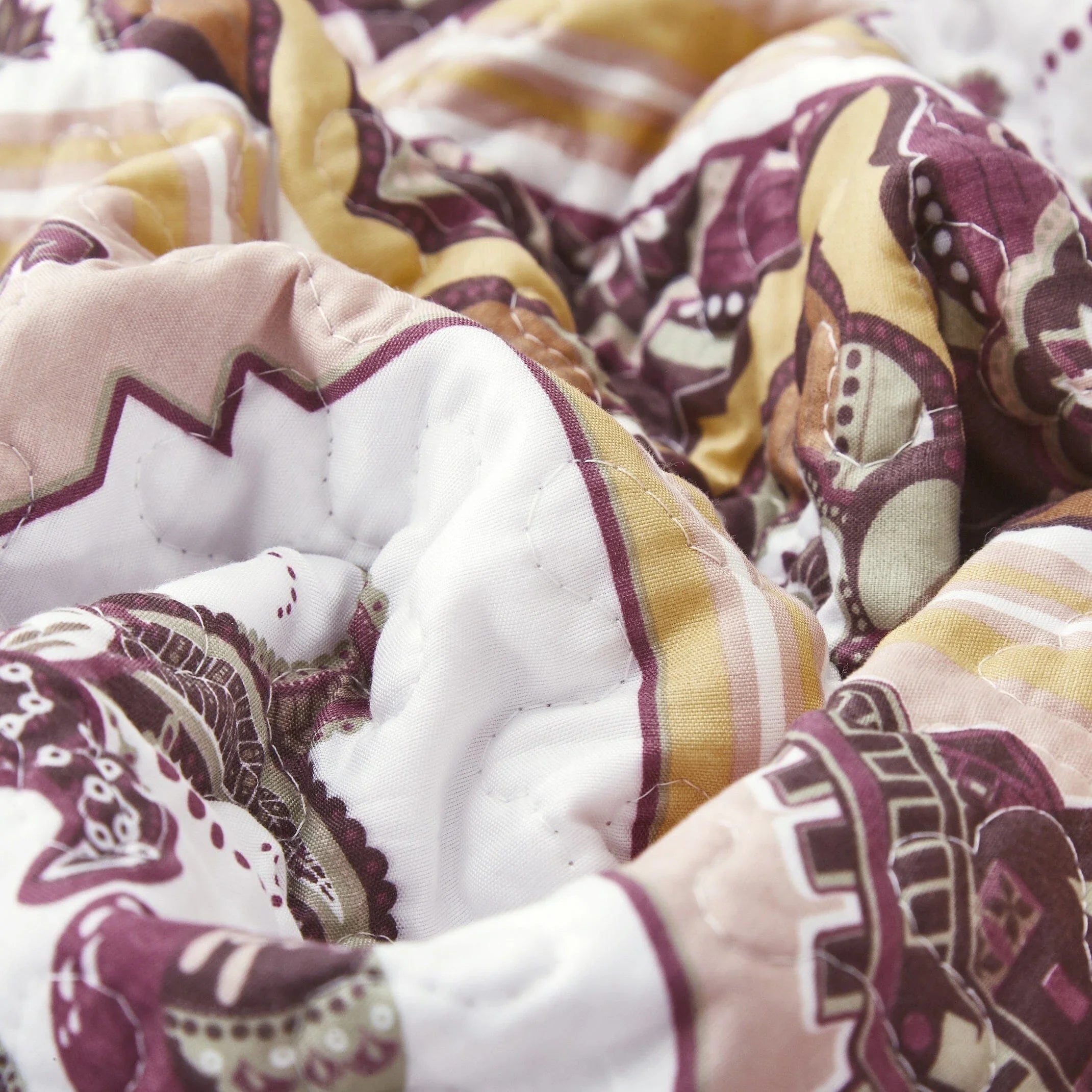DaDa Bedding Majestic Oriental Kilim Bedspread - Royal Persian Traditional Design Intricate Ornate Ornament Print Coverlet w/ Shams DaDalogy Bedding Collection
