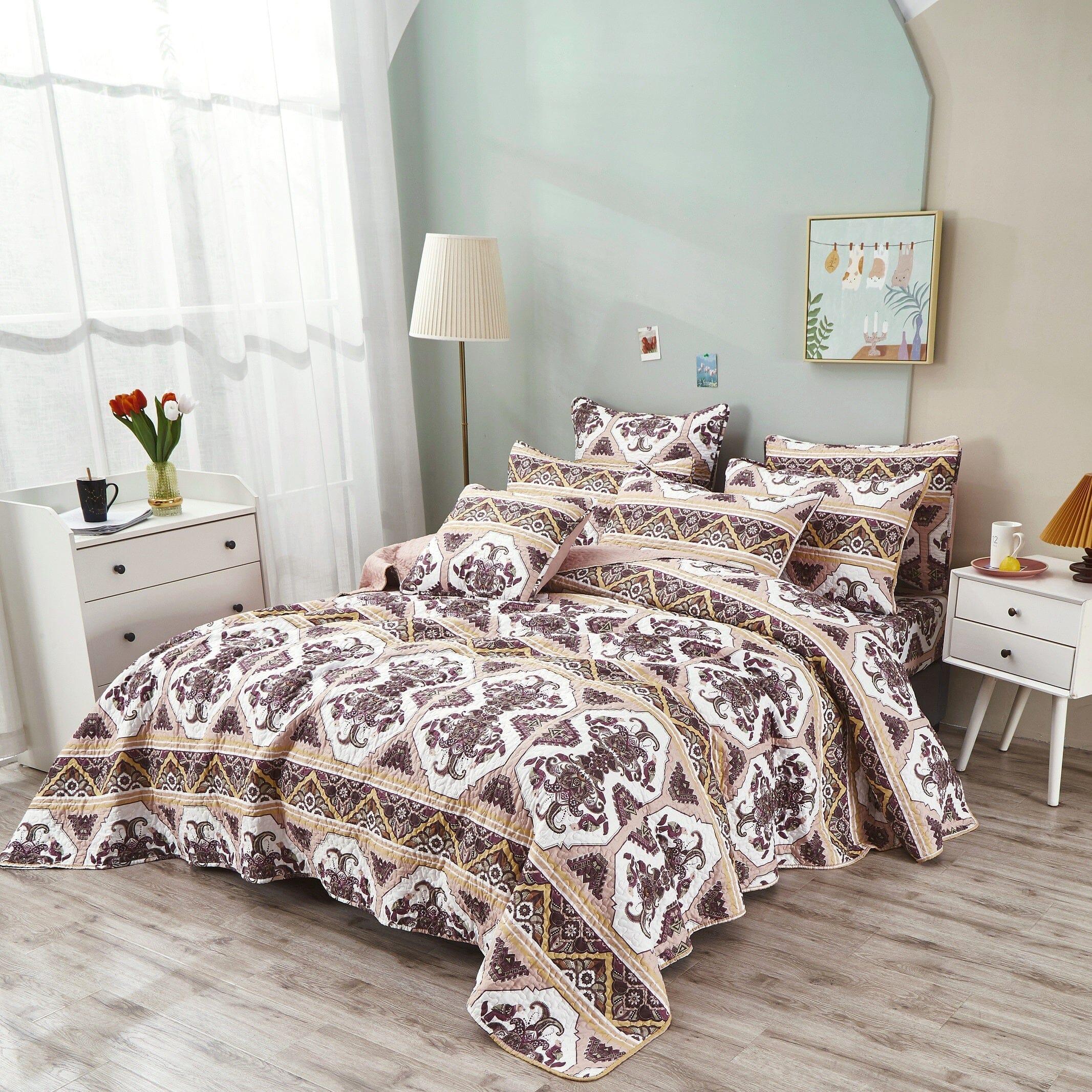 DaDa Bedding Majestic Oriental Kilim Bedspread - Royal Persian Traditional Design Intricate Ornate Ornament Print Coverlet w/ Shams DaDalogy Bedding Collection